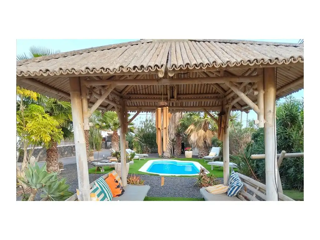 Piscina de Casa o xalet en venda en Lajares