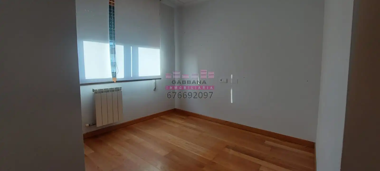 Flat for rent in Rúa de García Barbón, 30, Centro - Areal