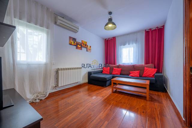 Piso en Venta en Calle Colón, 36 en Los Bloques