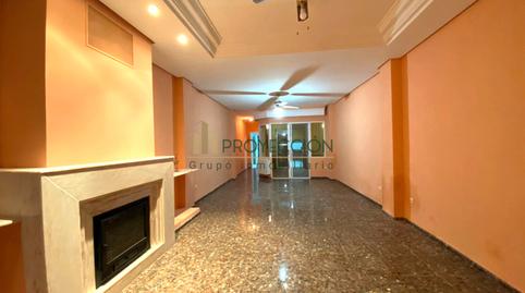 Foto 2 de Casa o xalet en venda a Carrer 25 D'abril, Sedaví, Valencia