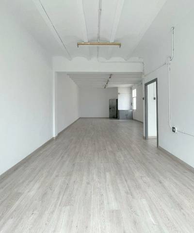 Local comercial en Alquiler en Camí Ral de la Mercè, 576 en Eixample