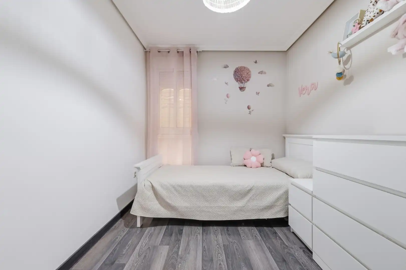 Habitación de Dúplex en venta en Sagunto / Sagunt con Aire acondicionado, Terraza y Trastero