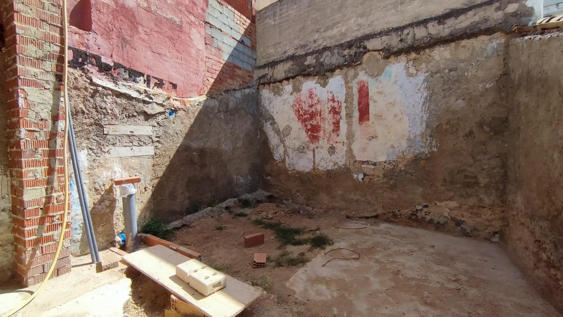 Lands and plots for sale in Calle BARRANC, DEL