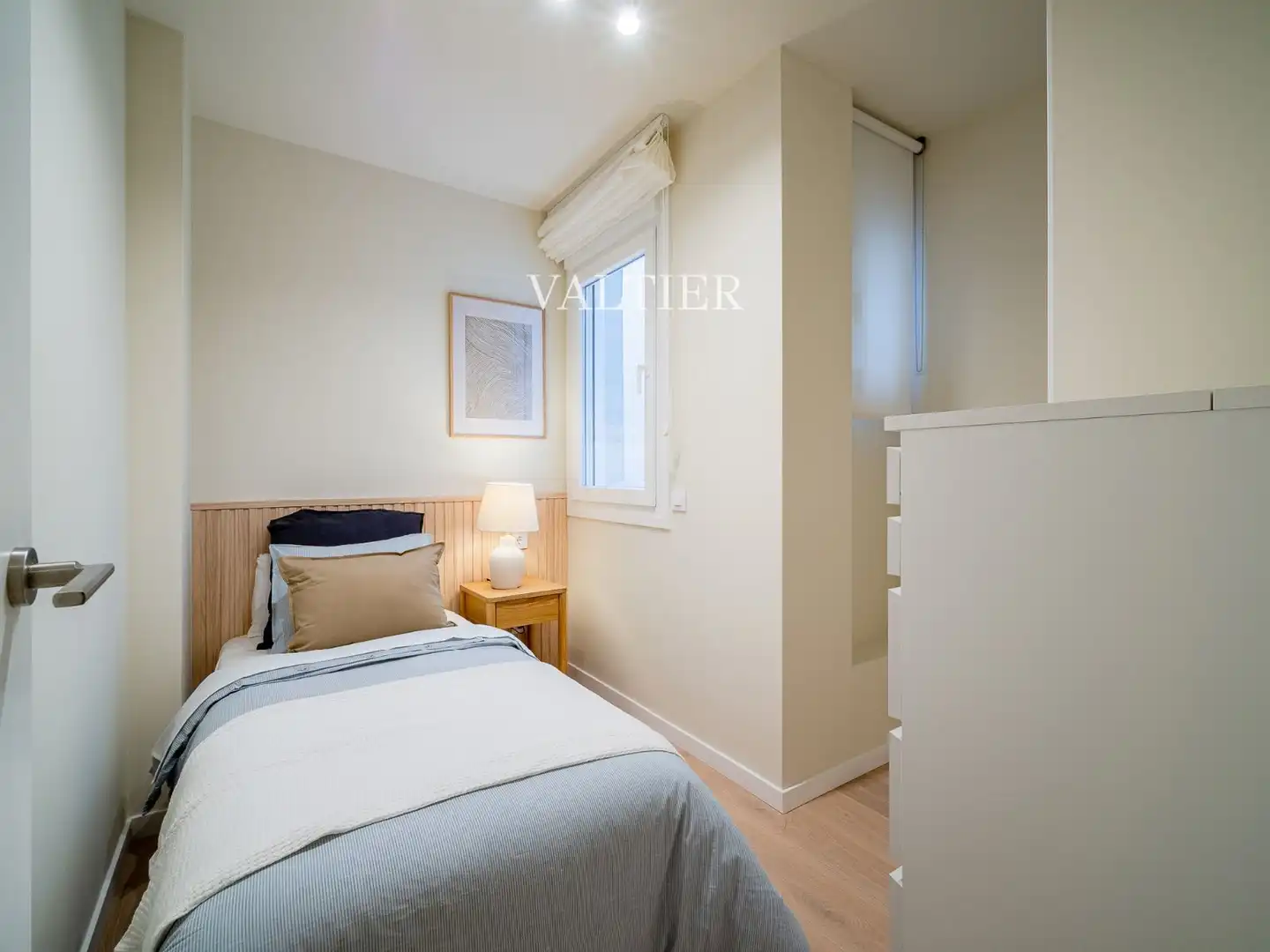 Schlafzimmer von Wohnung zur Miete in Madrid mit Möbliert