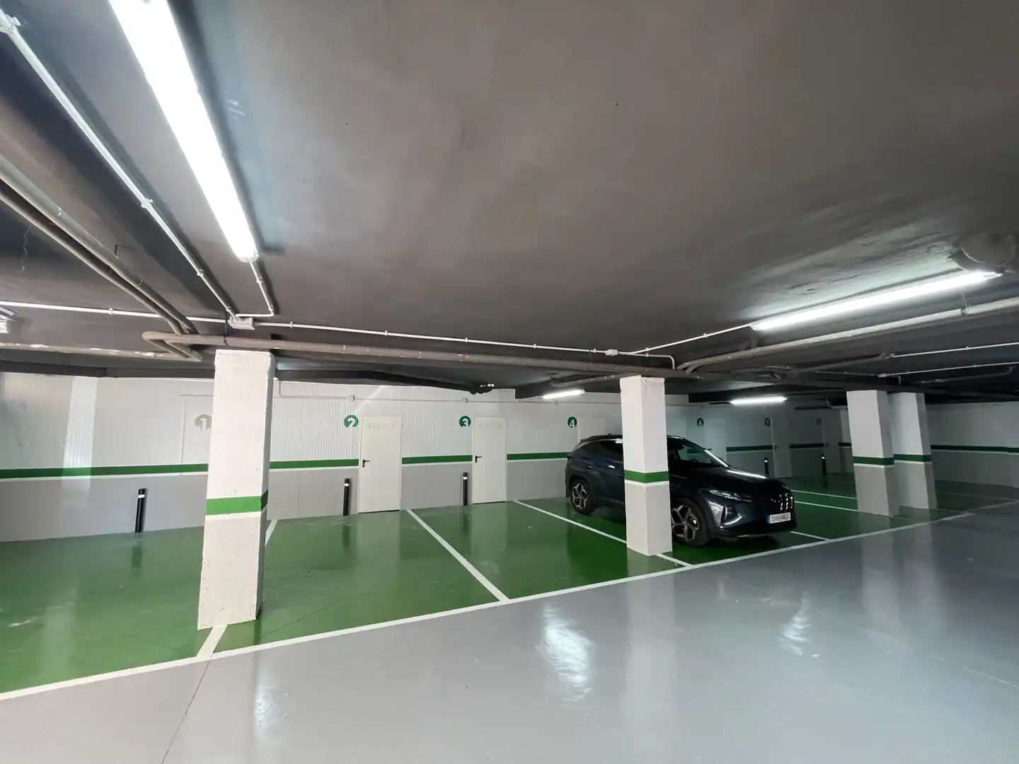 Parkplatz von Garage zum Verkauf in Salamanca mit Alarm
