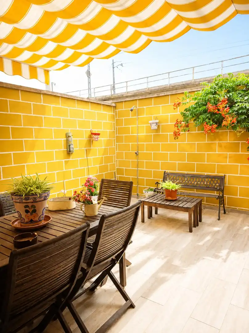 Terrassa de Casa adosada en venda en Ciudad Real amb Aire condicionat, Calefacció i Jardí privat