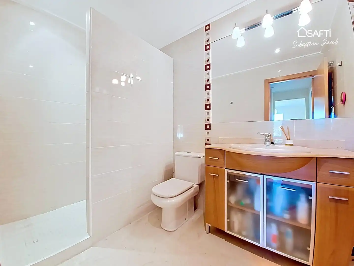 Badezimmer von Wohnung zum Verkauf in Jávea / Xàbia mit Heizung, Terrasse und Balkon