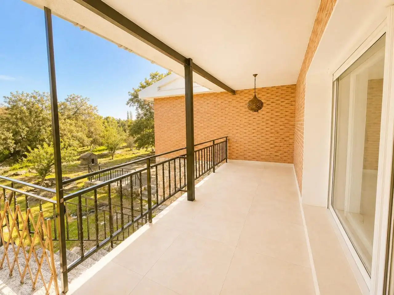 Terrace of Houses for sale in La Cabrera  with Terrace