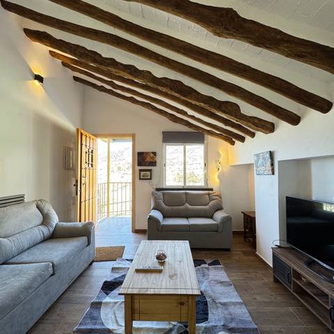 Casa-chalet en Alquiler en Periana