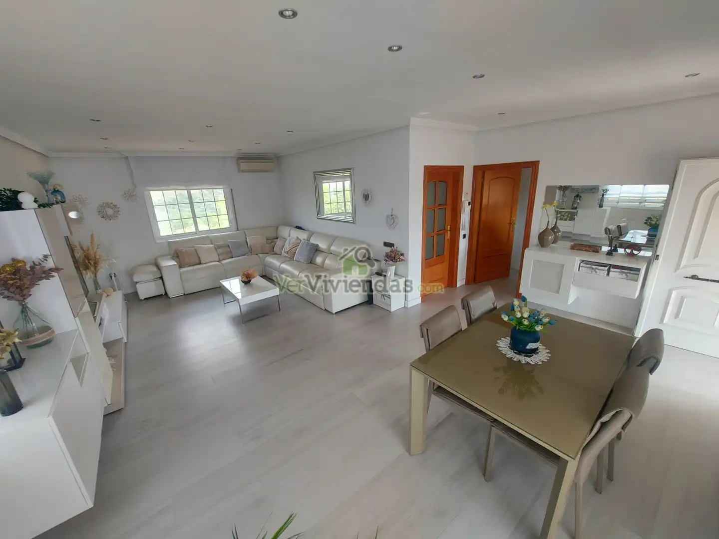 Houses for sale in Carrer Velázquez, 36, Piera