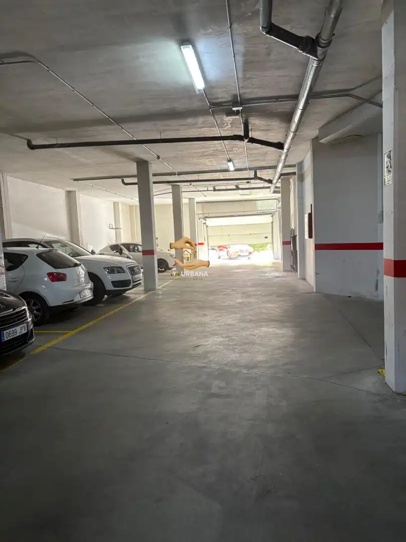 Parking de Piso en venta en Santa Marta de Tormes con Amueblado