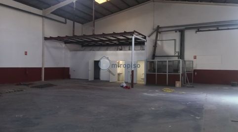 Foto 4 von Fabrikhallen zur Miete in General de Geneto, Los Baldíos - Geneto - Guajara, San Cristóbal de la Laguna