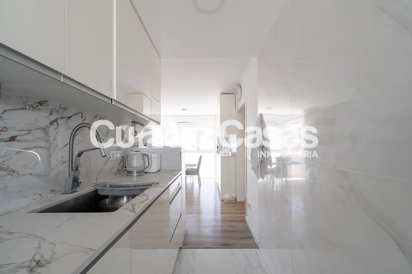 Cocina de Piso en venta en Barcelona con Aire acondicionado, Calefacción y Amueblado