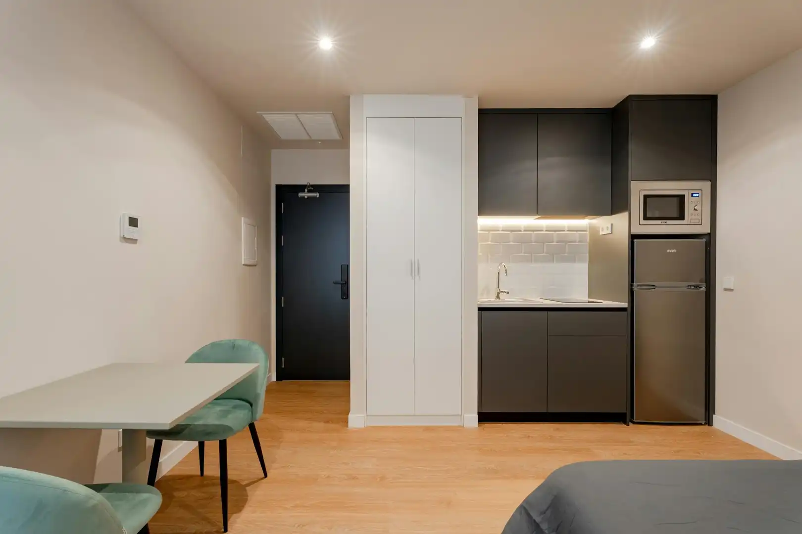 Kitchen of Flat for rent in Getafe  with Air Conditioner, Heating and Furnished