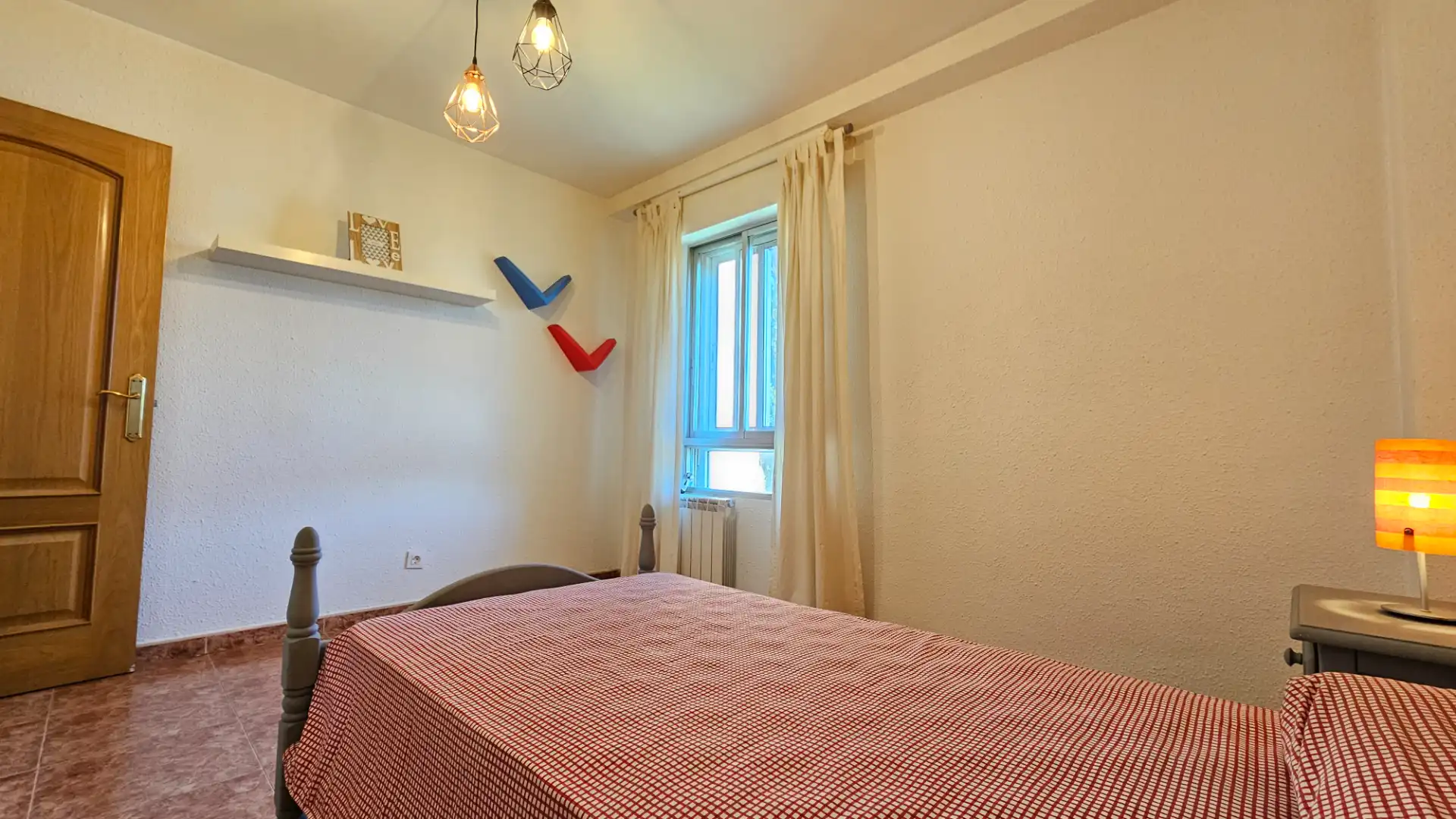 Habitación de Piso en venta en Zaragoza con Aire acondicionado, Calefacción y Terraza