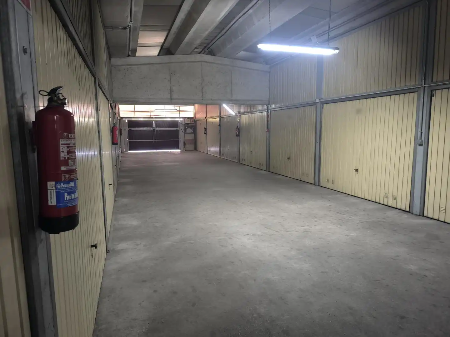 Garage zum Verkauf in Laguna de Duero