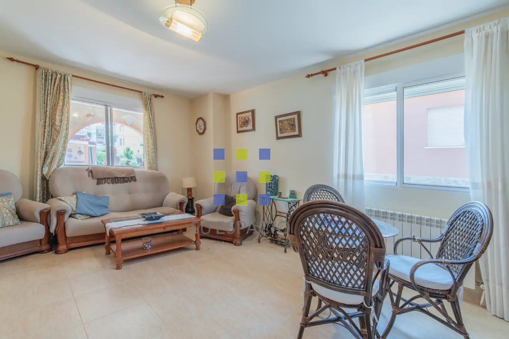 Wohnzimmer von Haus oder Chalet zum Verkauf in Méntrida mit Heizung, Privatgarten und Terrasse