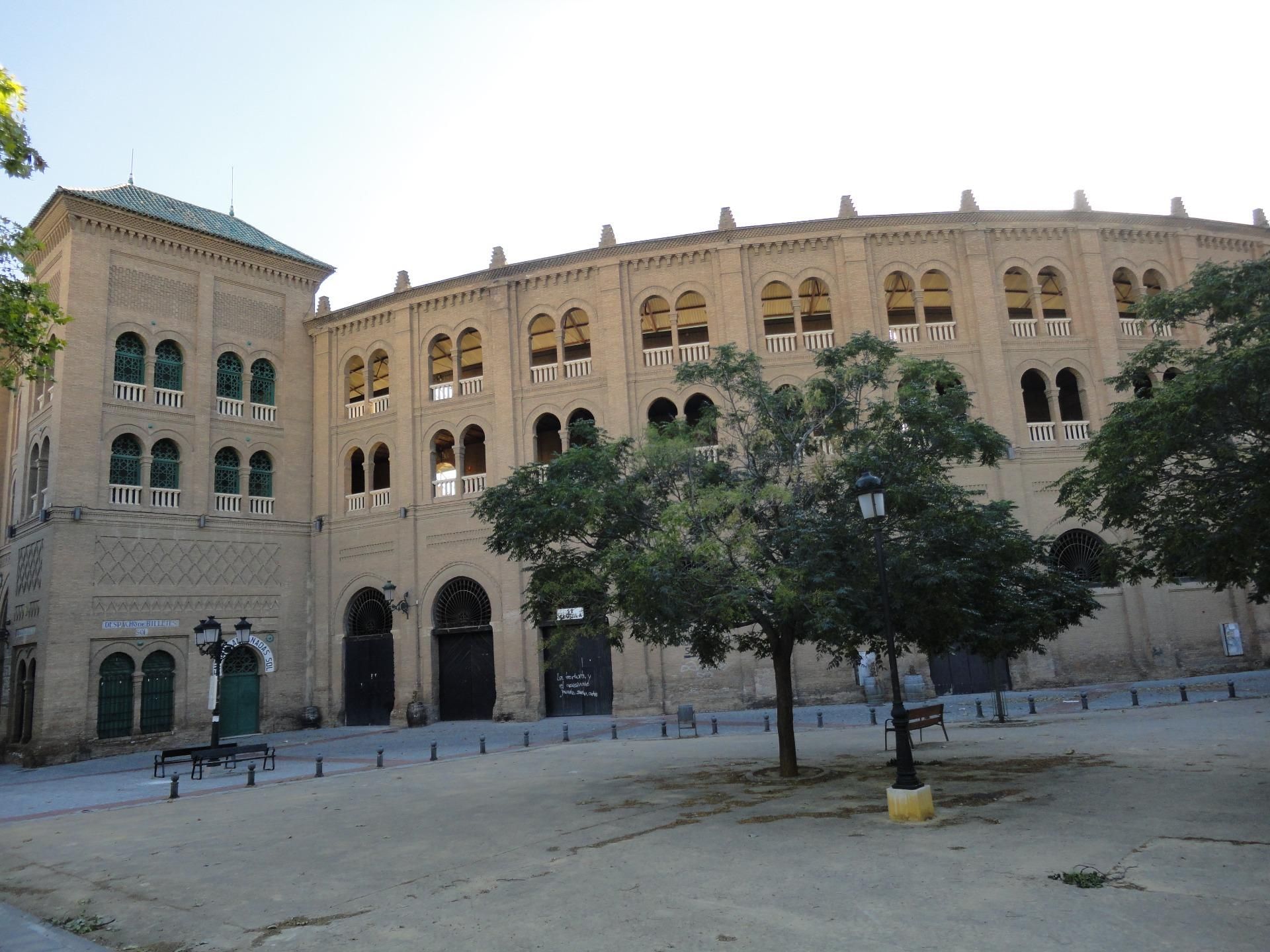 Exterior view of Flat for sale in  Granada Capital  with Air Conditioner and Terrace