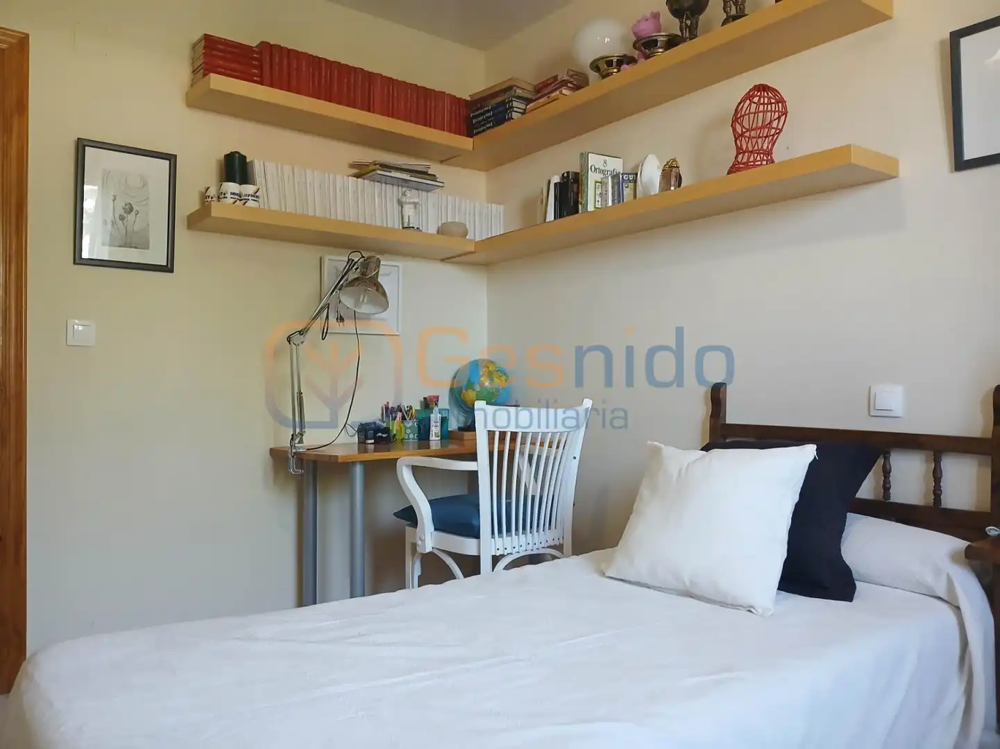 Habitación de Casa o chalet en venta en Aldealengua de Pedraza con Calefacción, Parquet y Terraza