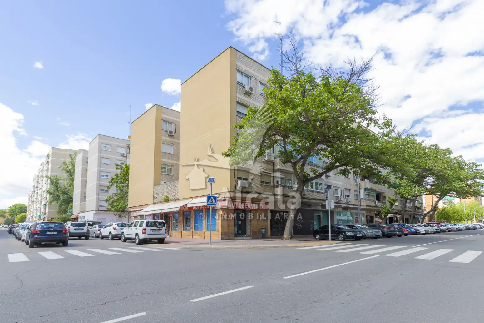 Außenansicht von Wohnung zum Verkauf in Alcalá de Henares mit Heizung und Terrasse