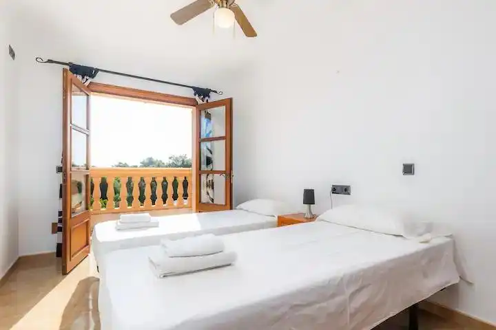 Dormitori de Casa adosada en venda en Manacor amb Aire condicionat, Calefacció i Jardí privat