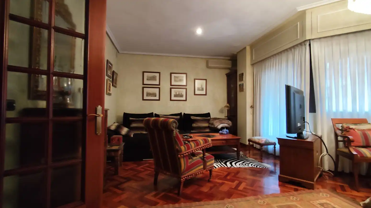 Wohnzimmer von Wohnung zum Verkauf in  Logroño mit Heizung, Terrasse und Balkon