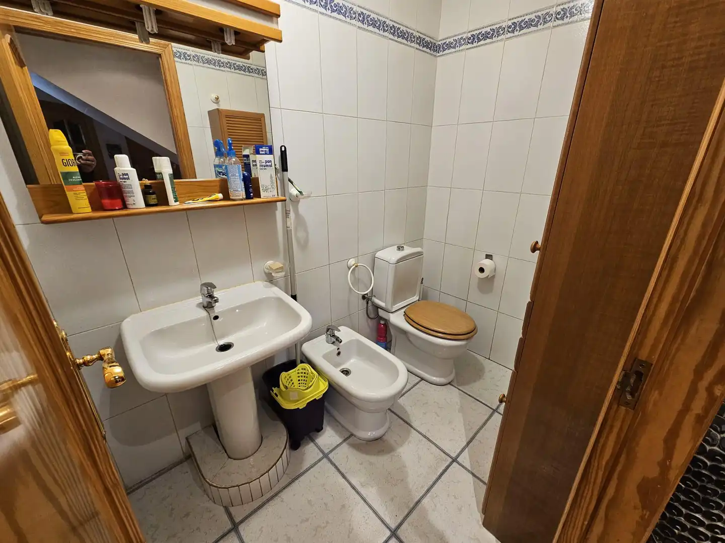 Casa adosada en venta en El Pinós / Pinoso