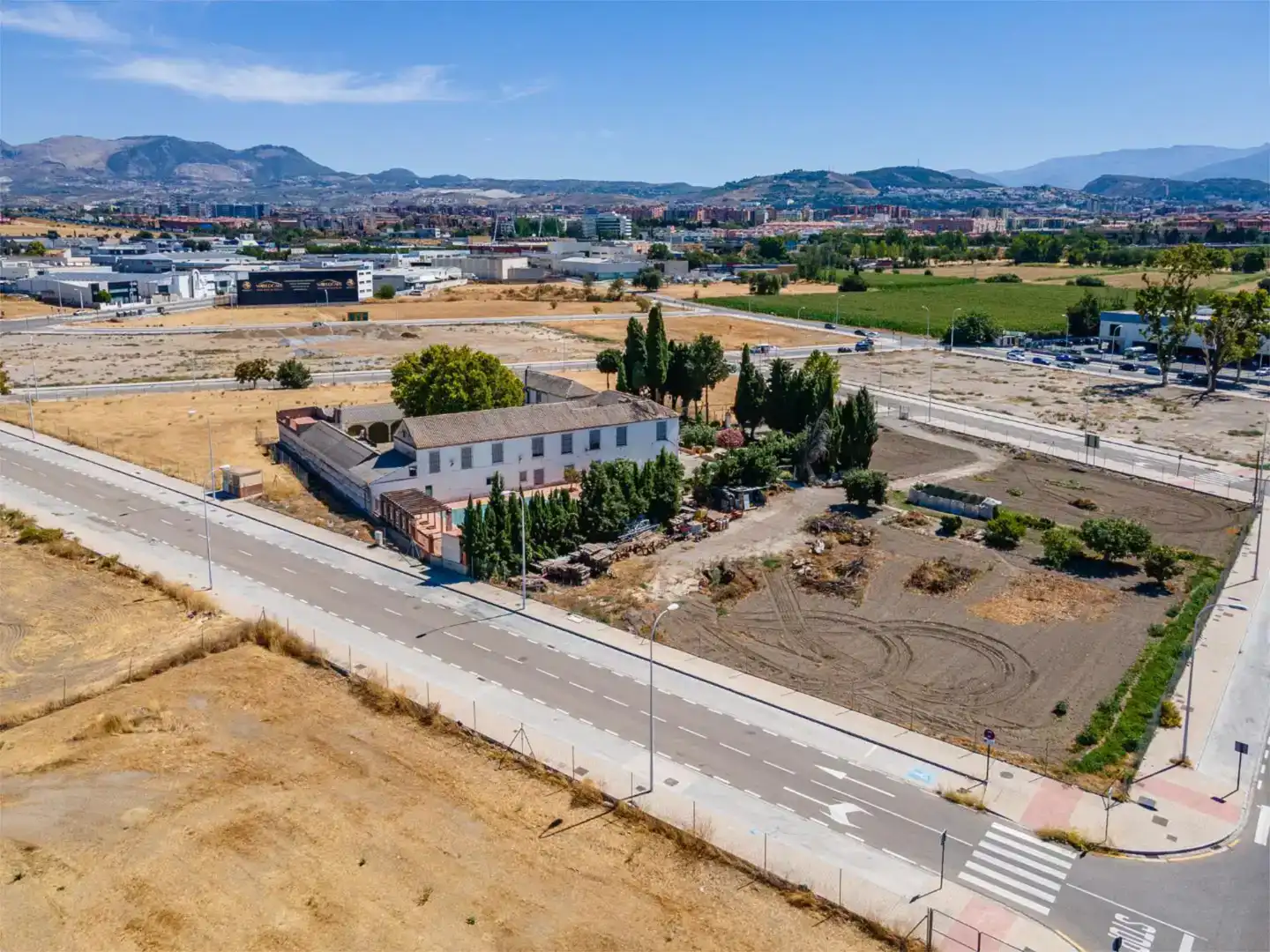 Vista exterior de Piso en venta en Granada con Jardín privado y Piscina