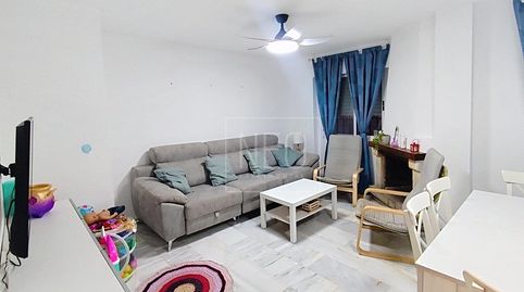 Foto 4 de Casa o chalet en venta en Calle Azahar, Altos de la Zubia, La Zubia