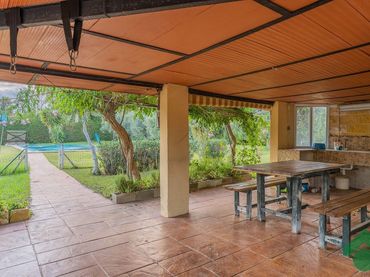 Casa rústica en venda a Centro