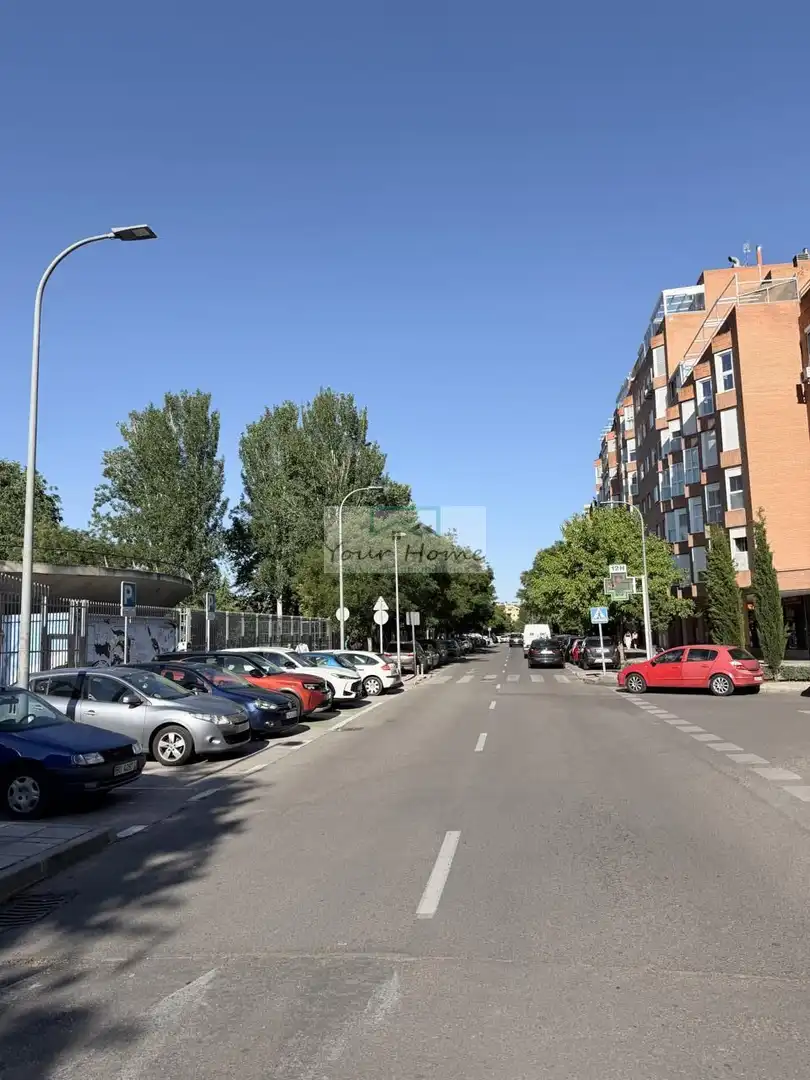 Aparcament de Pis en venda en Torrejón de Ardoz amb Aire condicionat, Calefacció i Parquet