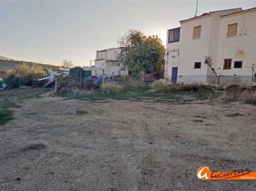 Terrenys i solars en venda a La Pedriza 11