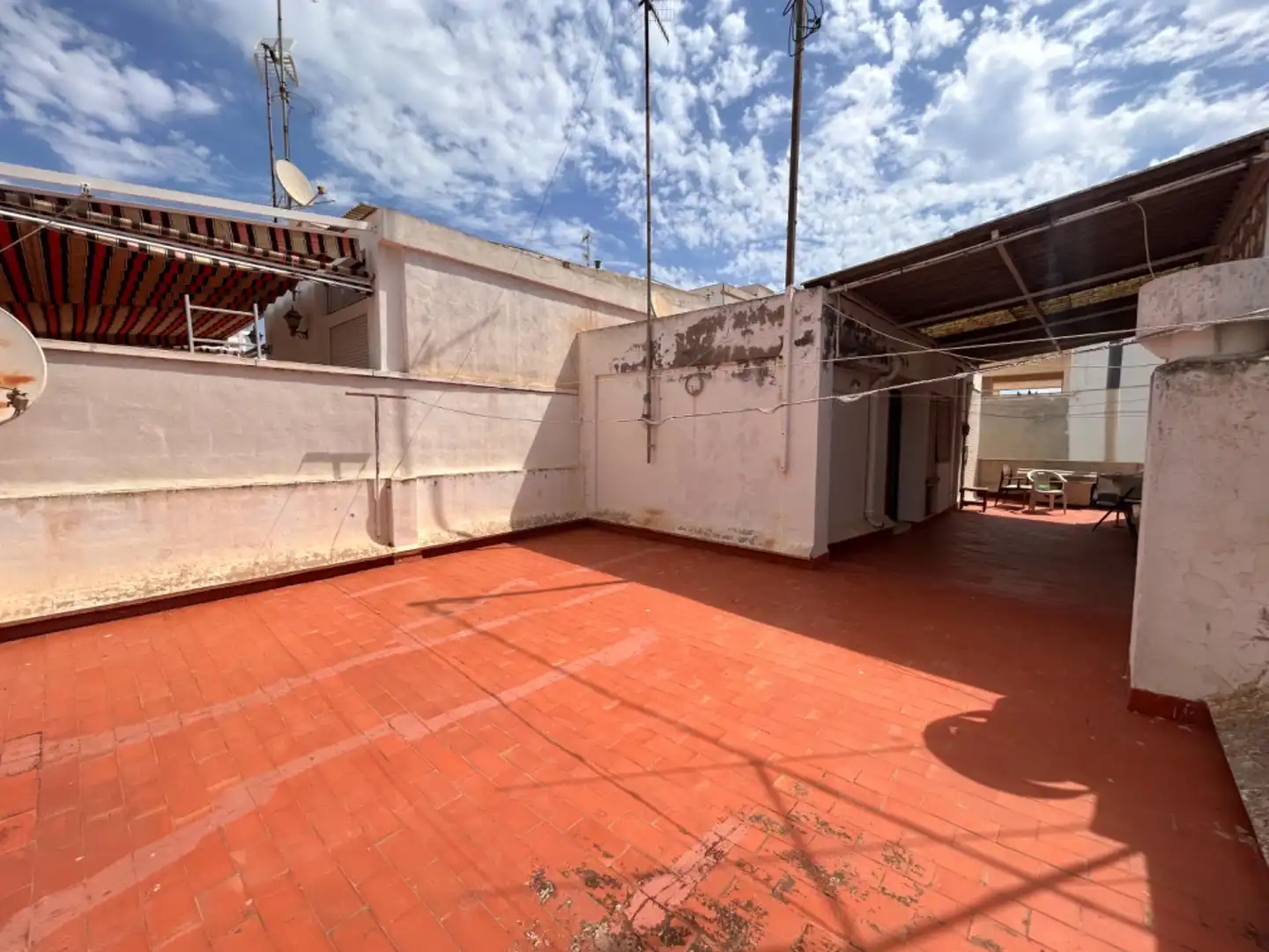 Terraza de Casa o chalet en venta en Guardamar del Segura con Aire acondicionado, Jardín privado y Amueblado
