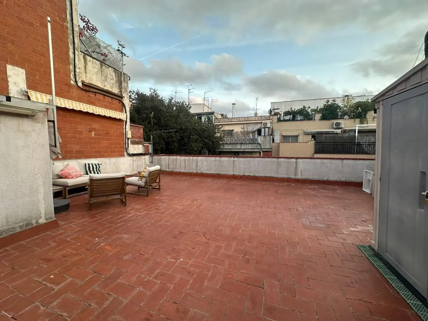 Apartment with balcony for sale in Sant Andreu, imagen 2