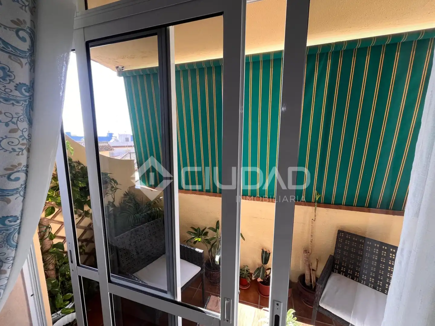 Balcony of Flat for sale in Sanlúcar de Barrameda  with Air Conditioner and Balcony