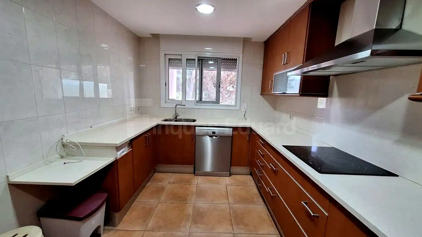 Cuina de Casa o xalet en venda en Argentona amb Aire condicionat, Terrassa i Balcó