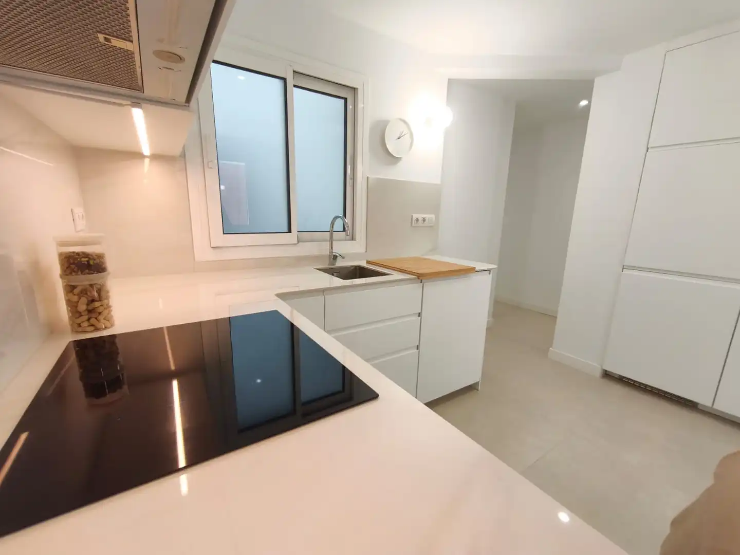 Kitchen of Flat for sale in Barcelona  with Air Conditioner