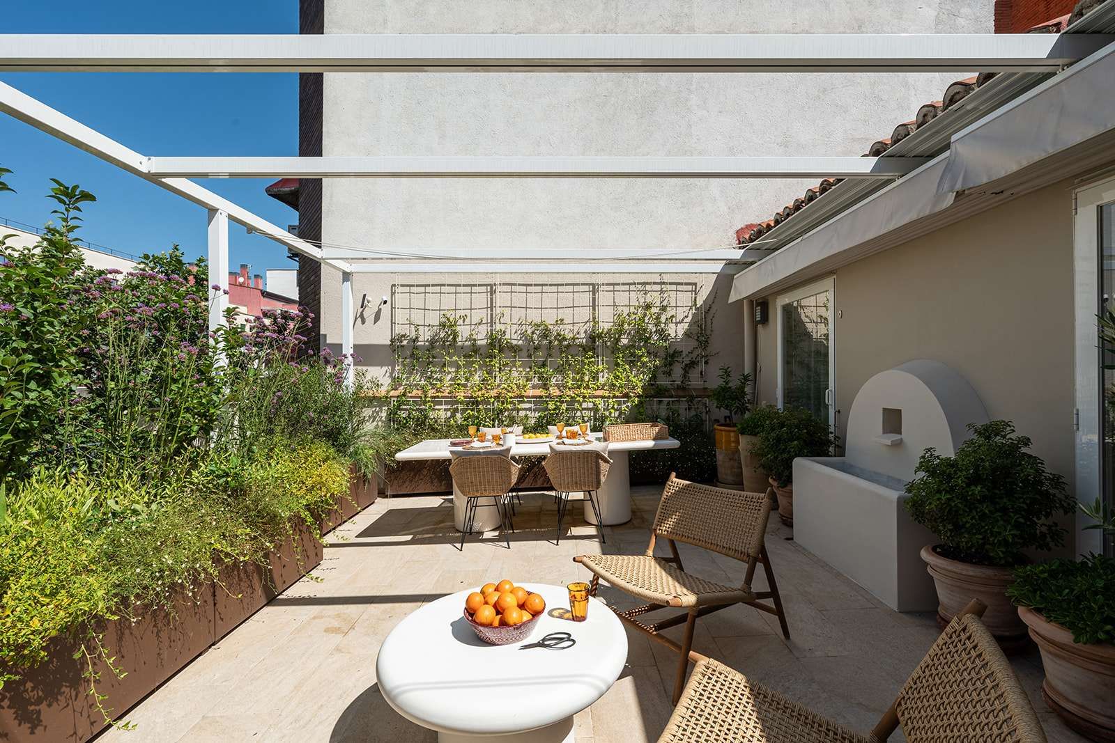 Terrace of Apartment to share in  Madrid Capital  with Air Conditioner, Heating and Terrace
