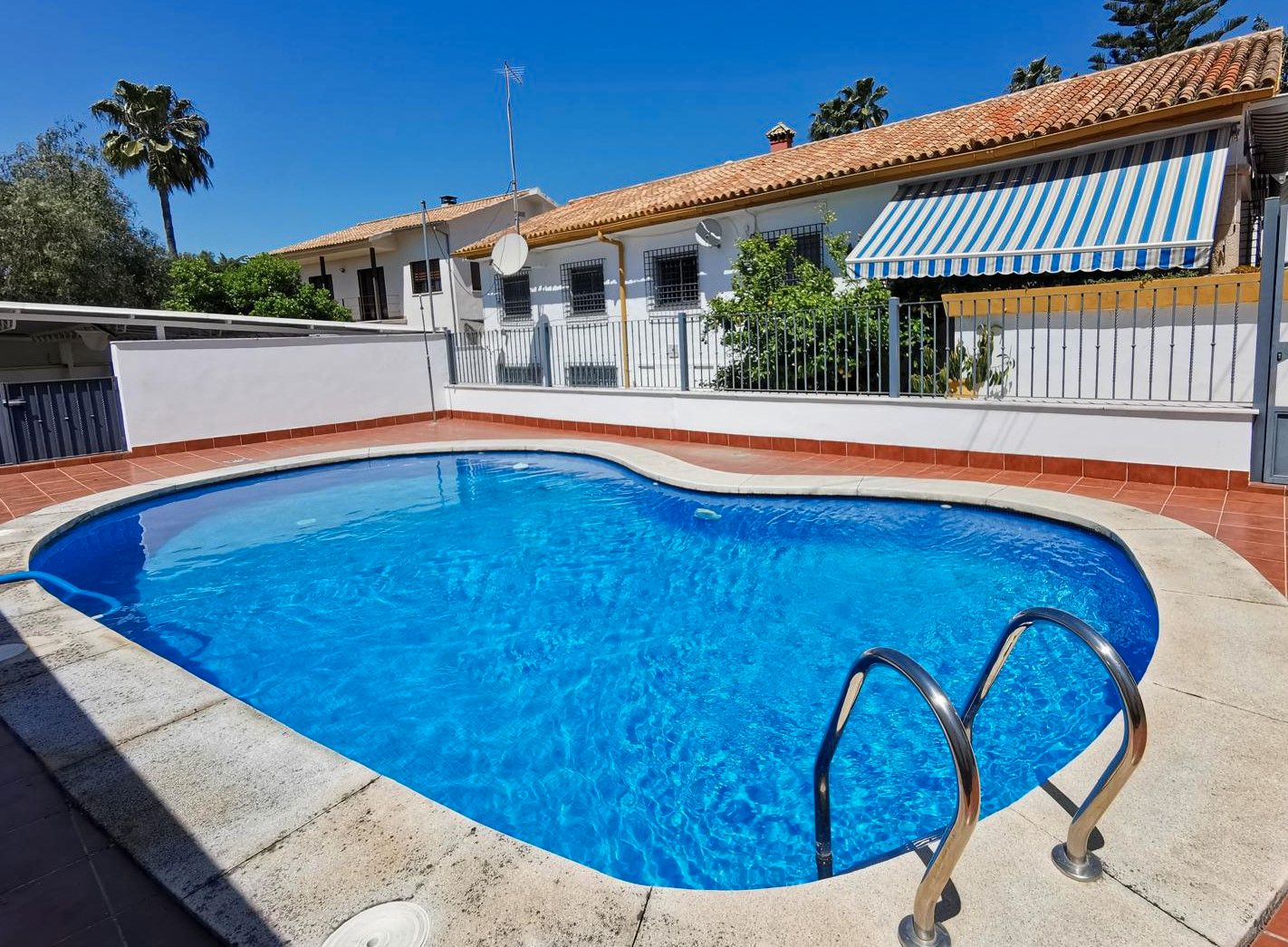 Swimming pool of House or chalet for sale in  Córdoba Capital  with Heating, Private garden and Swimming Pool