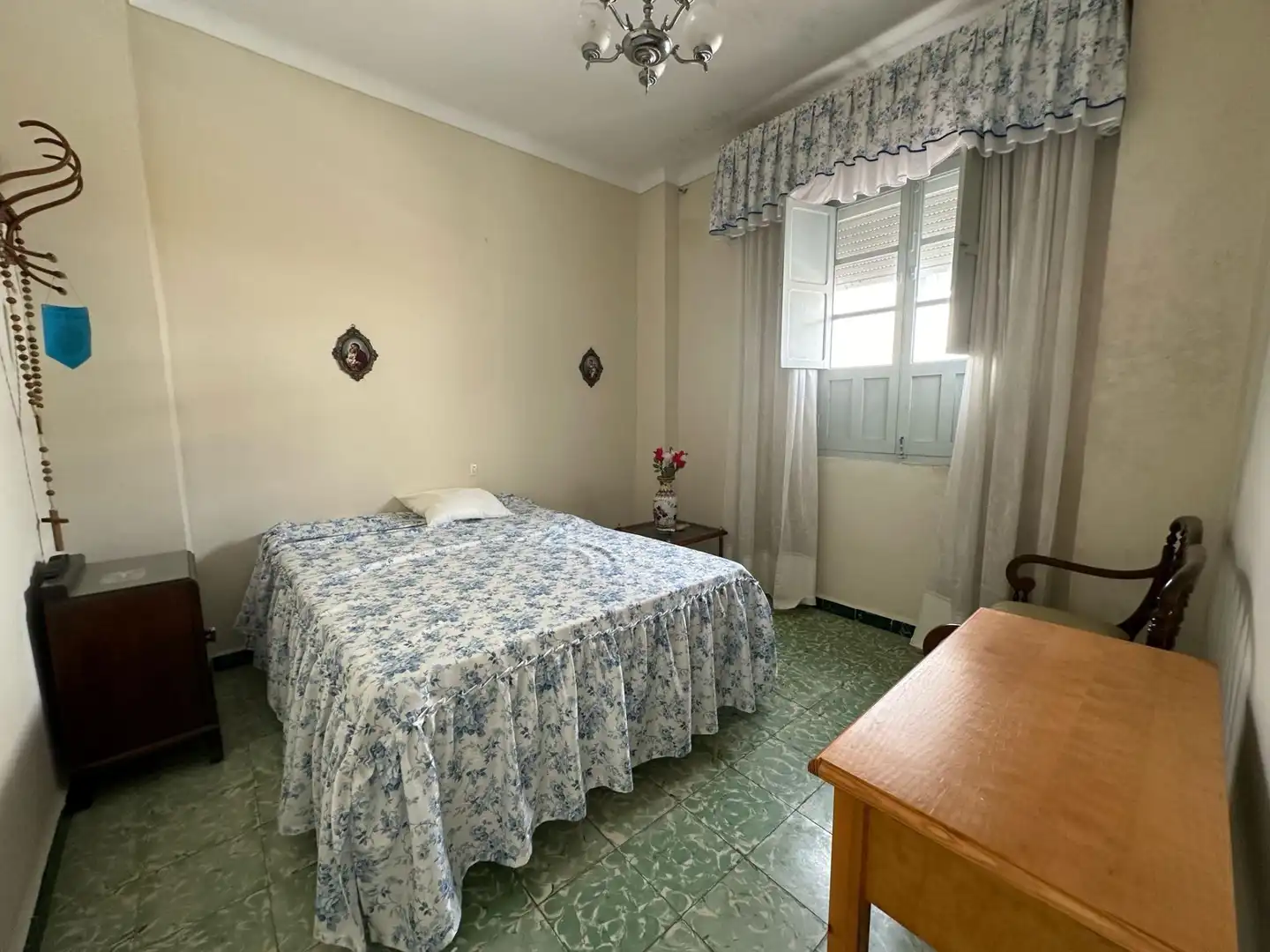Dormitori de Casa o xalet en venda en Ubrique amb Terrassa, Traster i Balcó