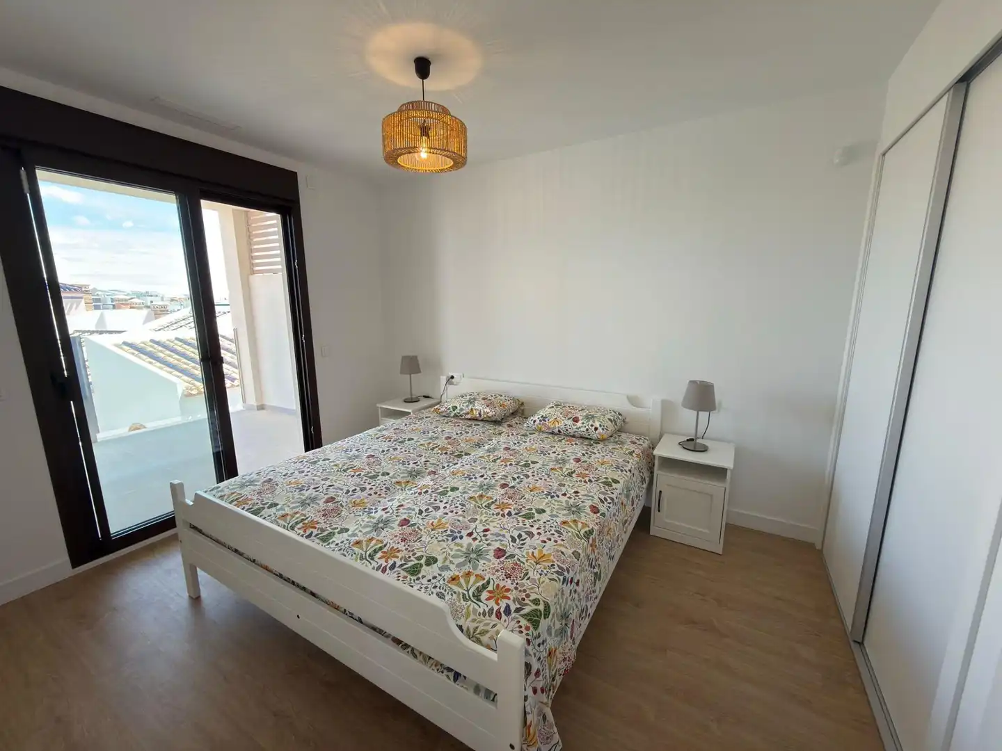 Habitación de Ático en venta en Orihuela con Terraza y Amueblado