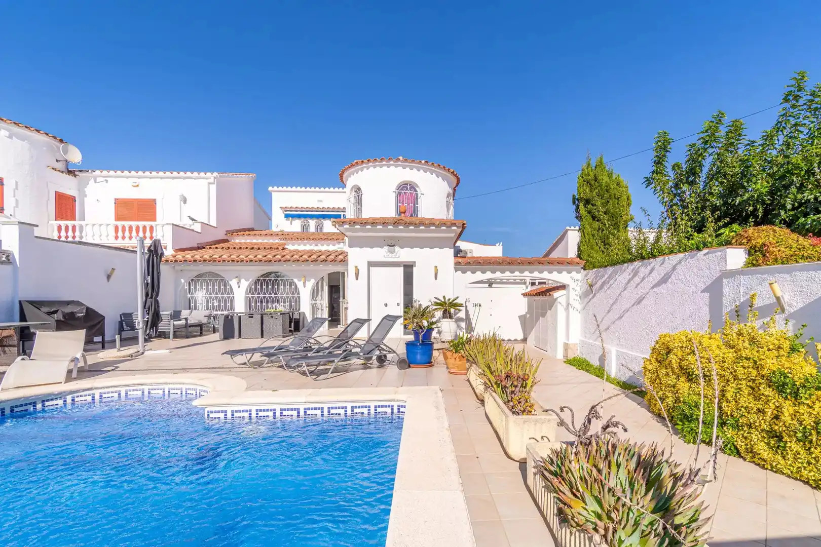 House with pool for sale in Carrer Pení, imagen 4