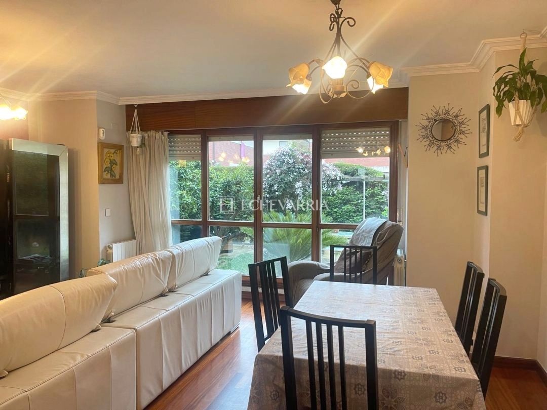 Exterior view of House or chalet for sale in Hazas de Cesto  with Heating, Private garden and Terrace
