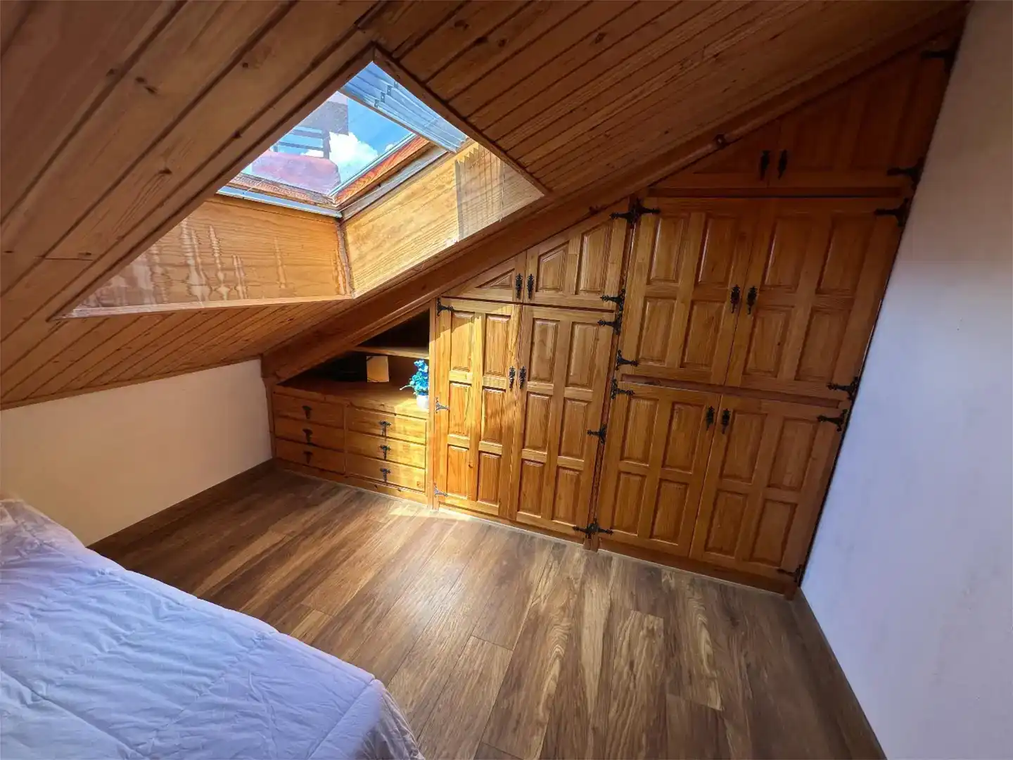 Habitación de Piso en venta en Riaño con Trastero y Amueblado