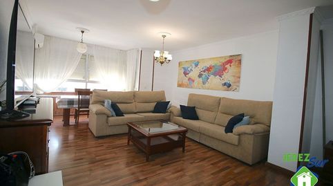 Foto 2 de Piso en venta en Vallesequillo, Jerez de la Frontera