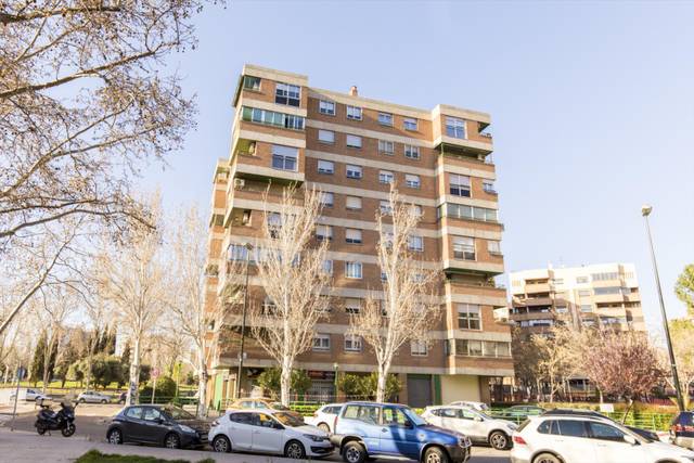 Piso en Venta en Parque Palomar – Bombarda