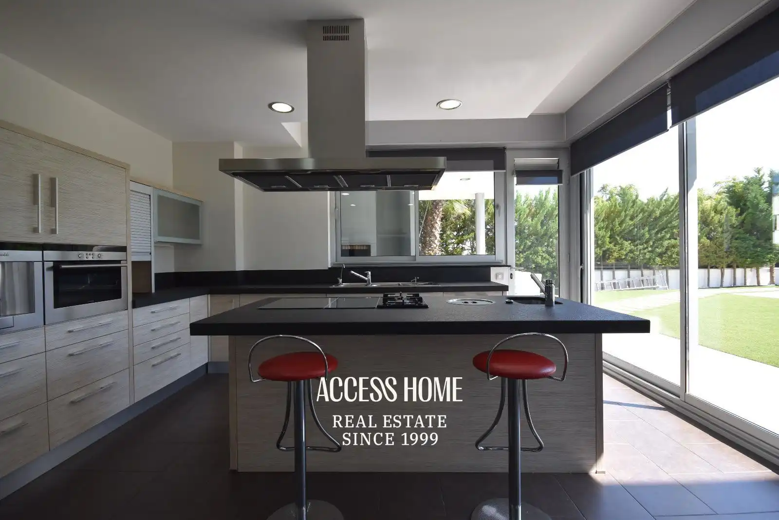 Cocina de Casa o chalet en venta en Mataró con Aire acondicionado, Calefacción y Terraza