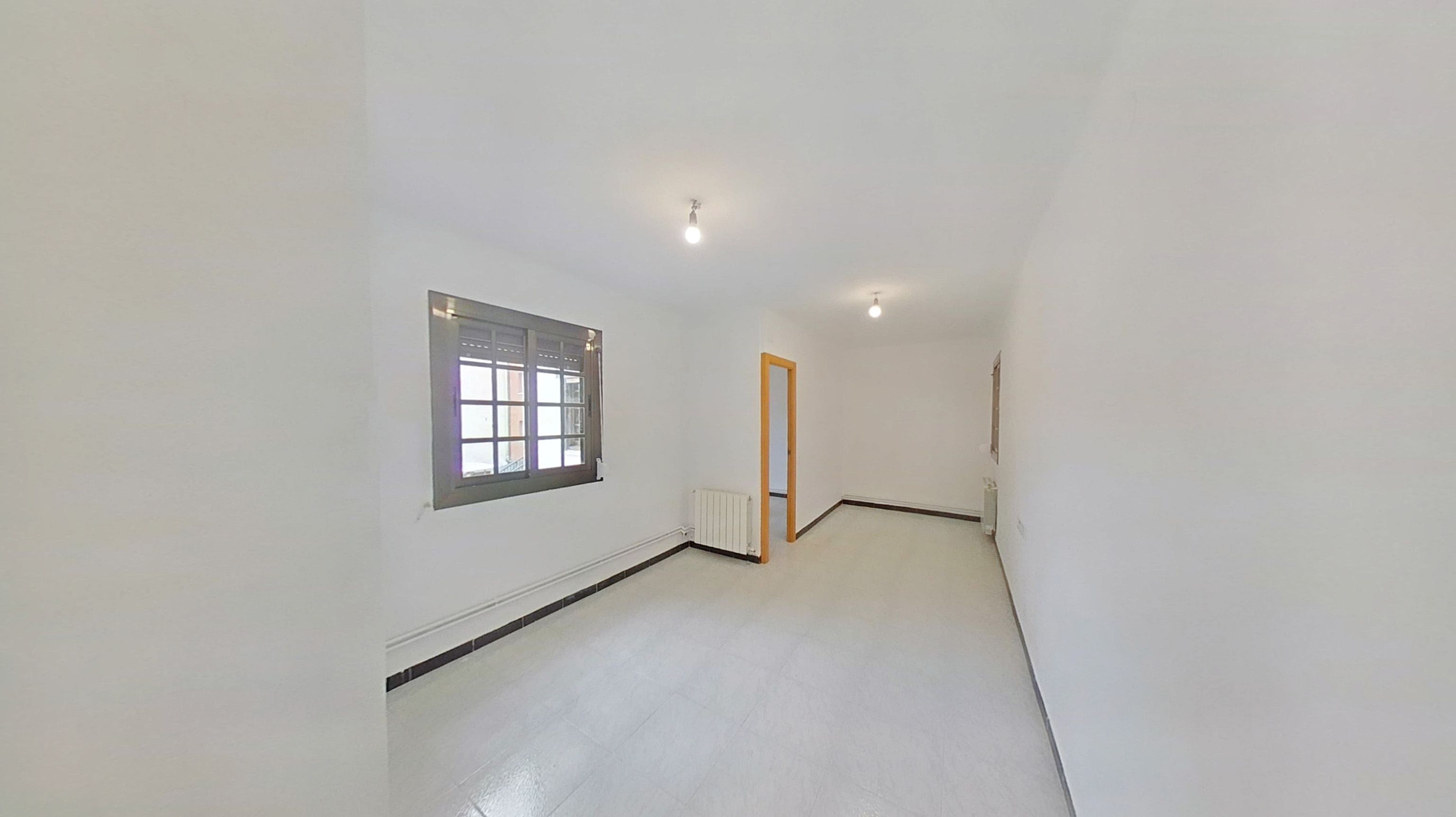 Flat for sale in Santa Coloma de Gramenet  with Heating and Oven