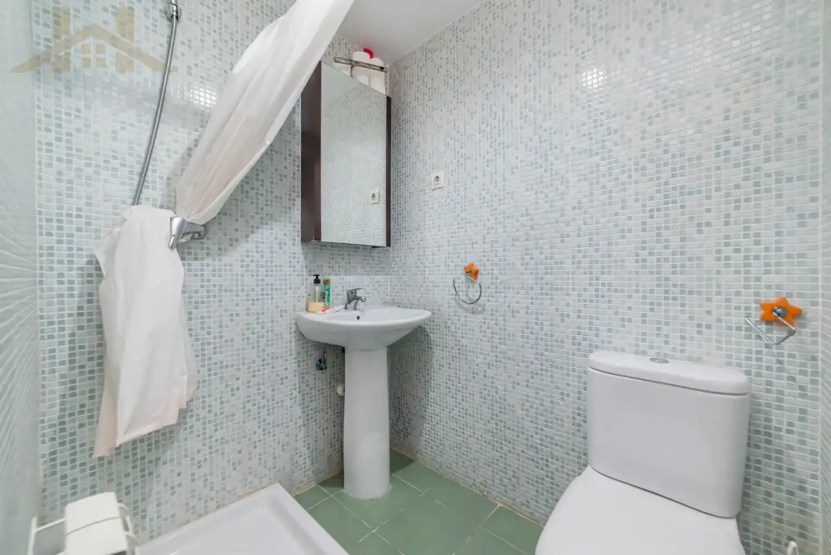 Baño de Piso en venta en Ciempozuelos con Terraza y Trastero