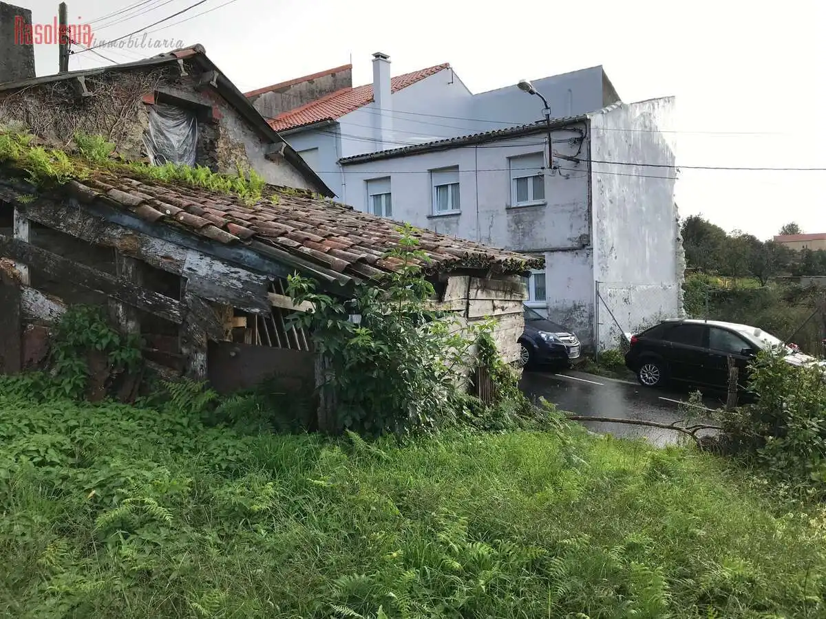 Residential zum Verkauf in Neda